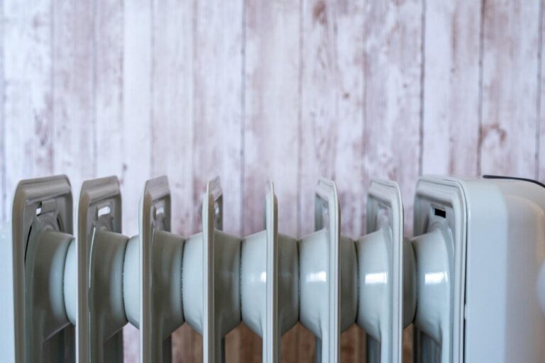 grzejniki-olejowe-elektryczne-zalety-i-wady-oraz-opinie-o-zuzyciu-pradu-2