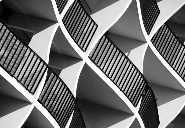 nowoczesne-projekty-domow-kostka-i-ich-unikalne-elewacje-2