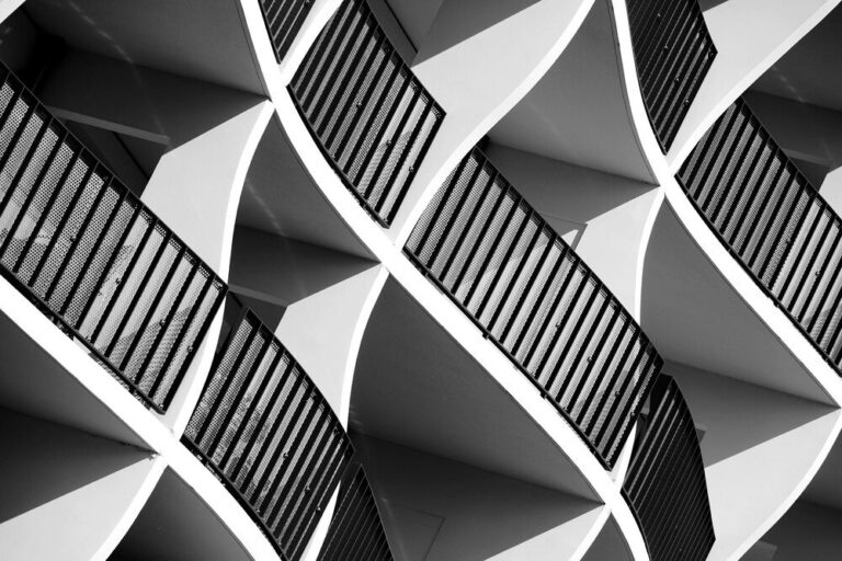 nowoczesne-projekty-domow-kostka-i-ich-unikalne-elewacje-2